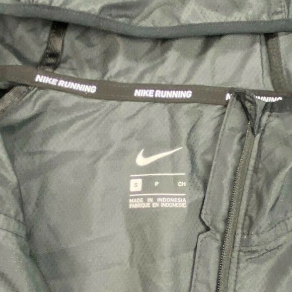 NWT Nike Essential Water Repellent Jacket Coat - Picture 7 of 10
